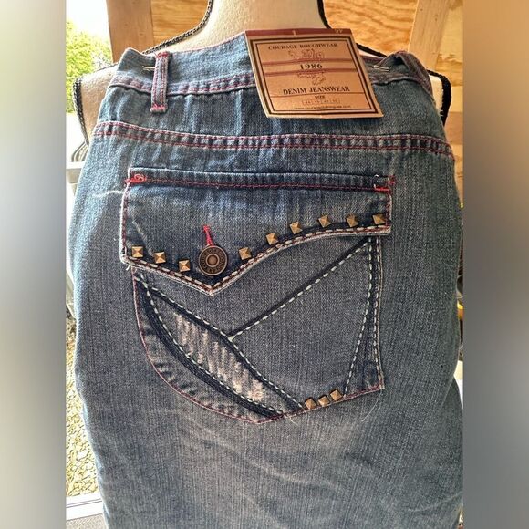 Courage Roughwear Demin Shorts - Picture 2 of 5